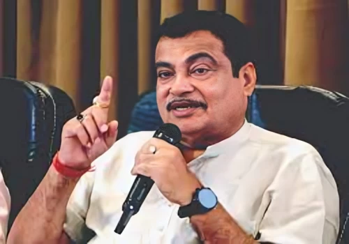 No tolls for two-wheelers, confirms Gadkari amid media speculation
